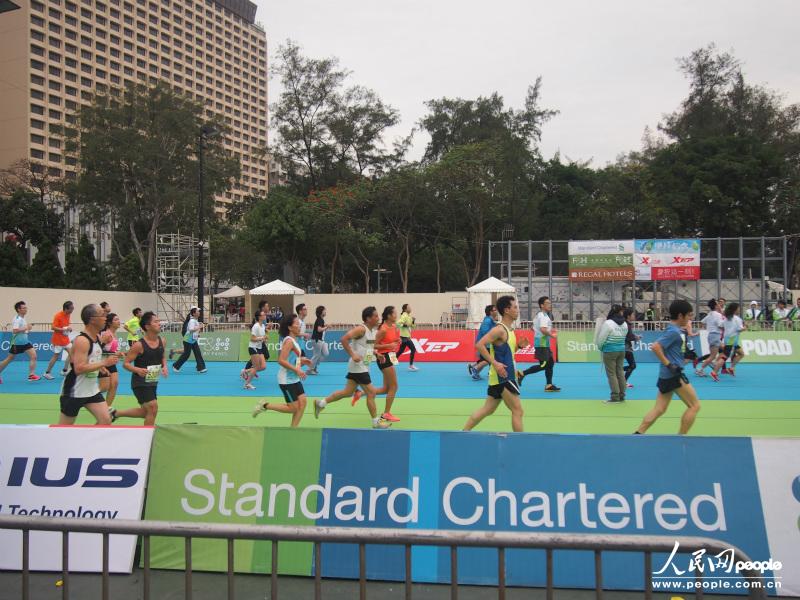 如何参加马拉松比赛报名 MAIN201302241350000020940739690.jpg