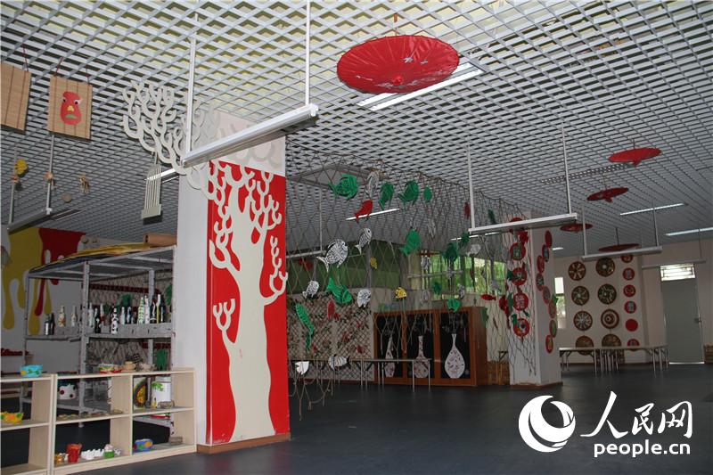 �׶�԰�����ң���Ӱ��¬������