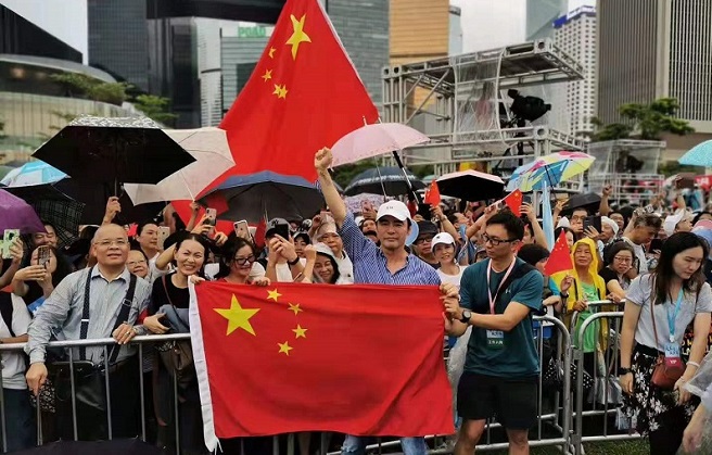 香港人口几多_香港人口密度