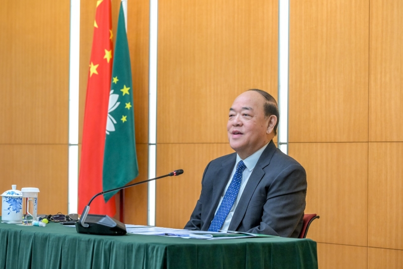  He Yicheng, Chief Executive of Macao SAR, met with the media on the 19th. (Picture provided by Information Bureau of Macao SAR Government)