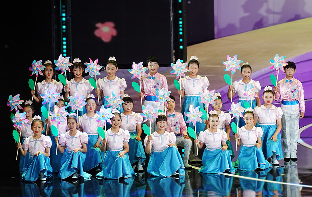  2024 "I grow up with the motherland" Youth from Hong Kong and Macao performing in Beijing