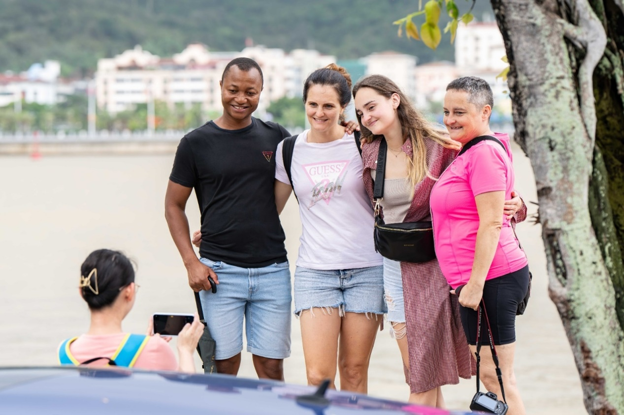 来澳门旅游的海外游客。澳门特区旅游局供图