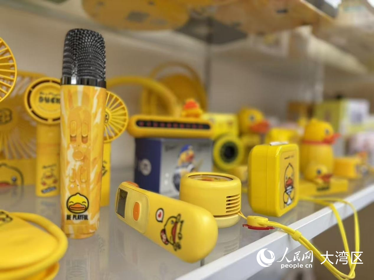 小黄鸭系列产品。 周锦佳摄