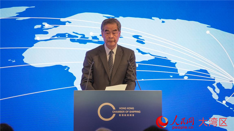 全国政协副主席、香港航商总会荣誉顾问梁振英致辞。人民网 吴宇扬扬摄