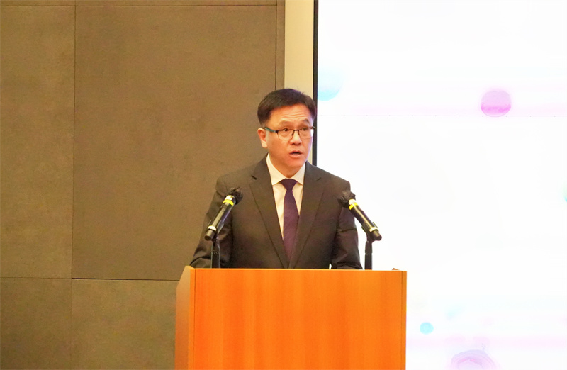 香港特区政府创新科技及工业局局长孙东致辞。陈一豪摄
