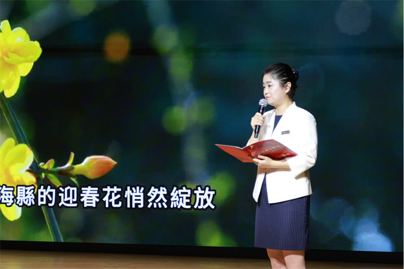 南京雨花台烈士陵园管理局曹丹妮讲述英烈故事。主办方供图