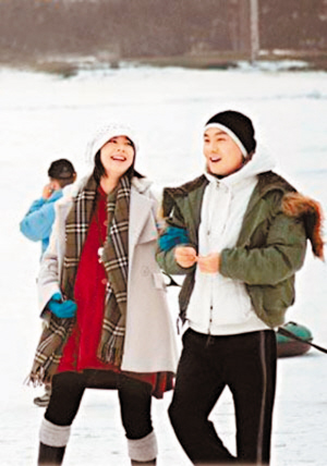 组图:妻子现场送茶杯和鼓励信 张卫健感动落泪