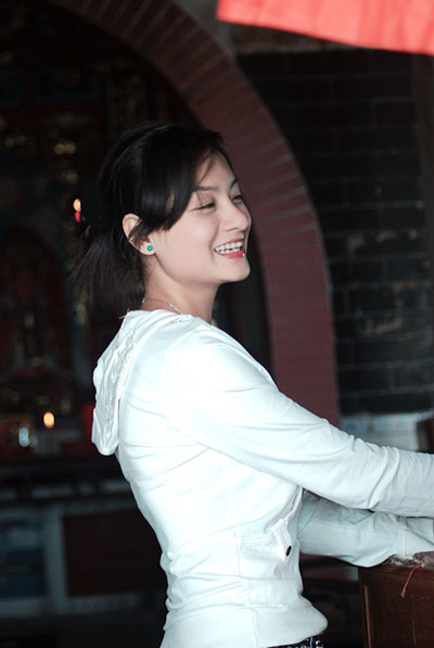 09<em>亚姐</em>候选佳丽陷<em>洗澡门</em> 全裸入浴照网上疯