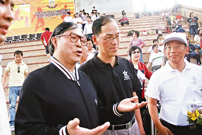 曾德成:港府支持香港奥委会申办2018年亚运会