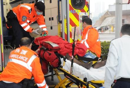 香港国泰航空45岁外籍空中服务员机场猝死