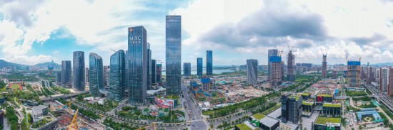   这是2021年9月8日拍摄的深圳前海深港现代服务业合作区（无人机全景照片）。新华社记者毛思倩摄