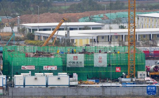   这是1月23日拍摄的建设中的河套深港科技创新合作区香港园区。新华社记者 陈铎 摄