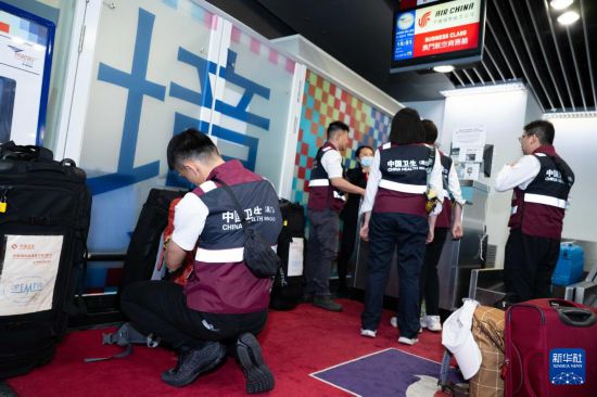 中国国际紧急医疗团队（澳门）前往缅甸